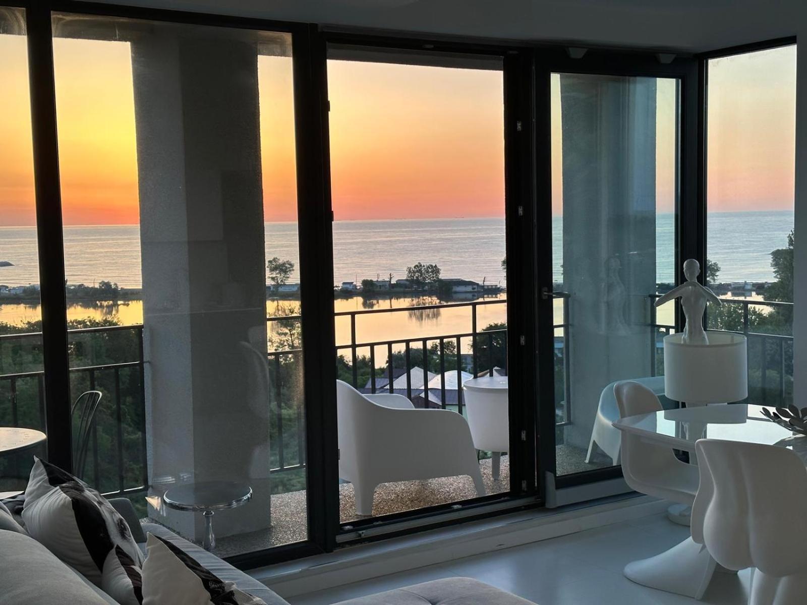 Donna Alba Seaview Penthouse, Casa Ta De Pe Plaja Daire Neptun Dış mekan fotoğraf