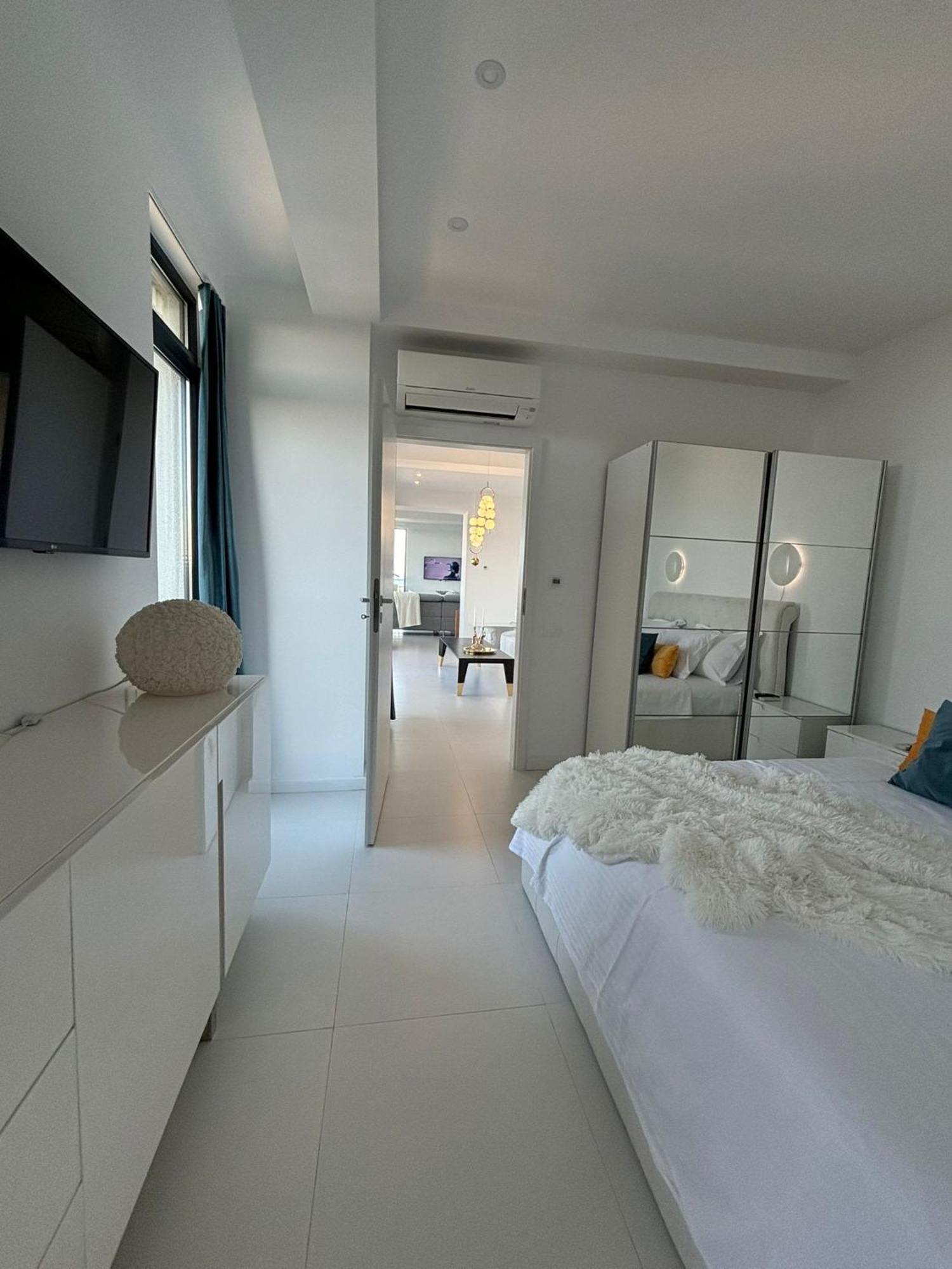 Donna Alba Seaview Penthouse, Casa Ta De Pe Plaja Daire Neptun Dış mekan fotoğraf