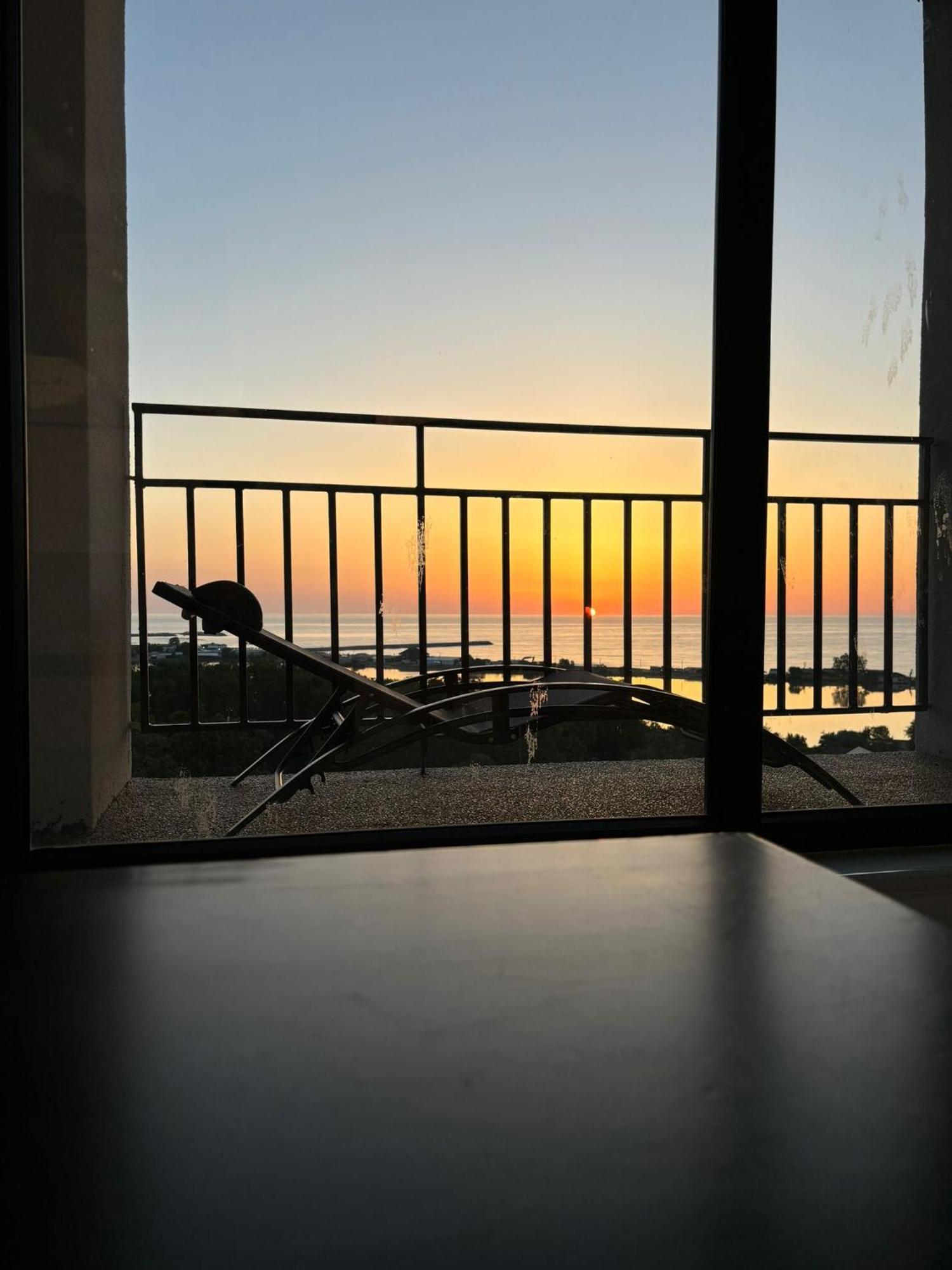 Donna Alba Seaview Penthouse, Casa Ta De Pe Plaja Daire Neptun Dış mekan fotoğraf