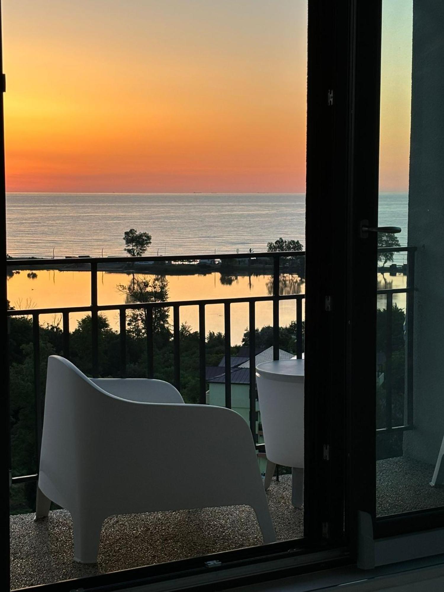 Donna Alba Seaview Penthouse, Casa Ta De Pe Plaja Daire Neptun Dış mekan fotoğraf