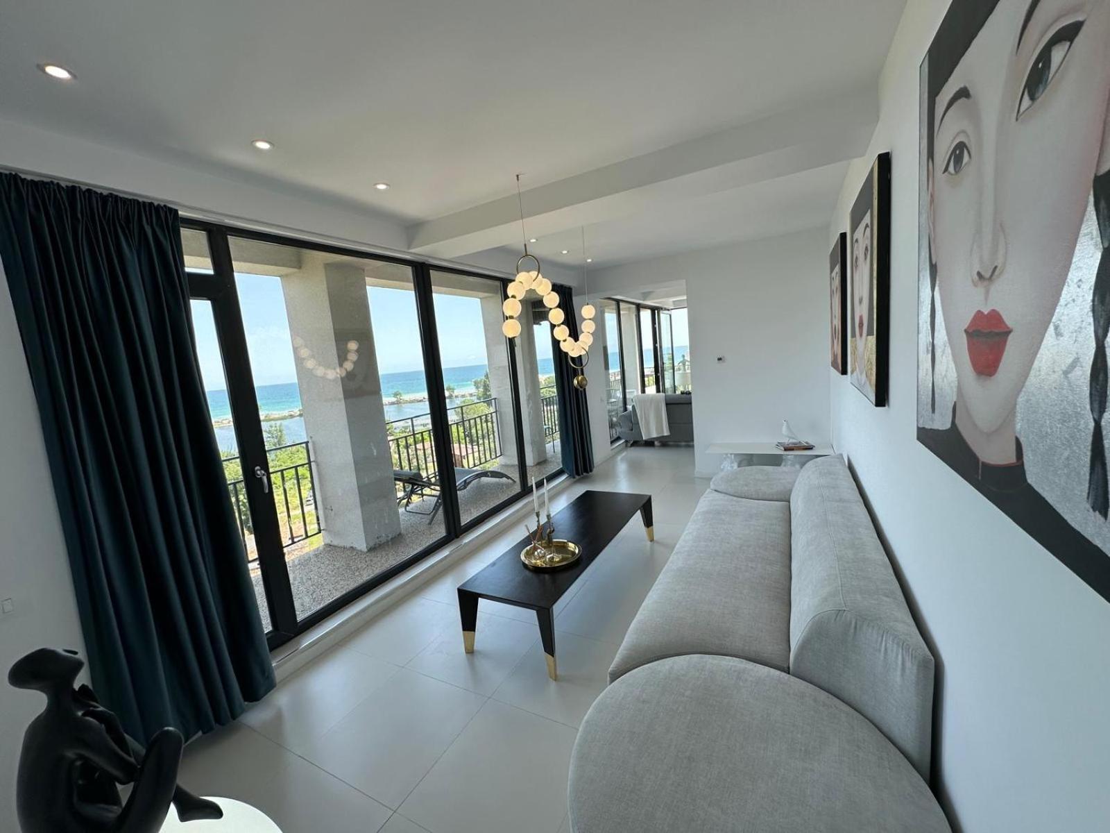 Donna Alba Seaview Penthouse, Casa Ta De Pe Plaja Daire Neptun Dış mekan fotoğraf